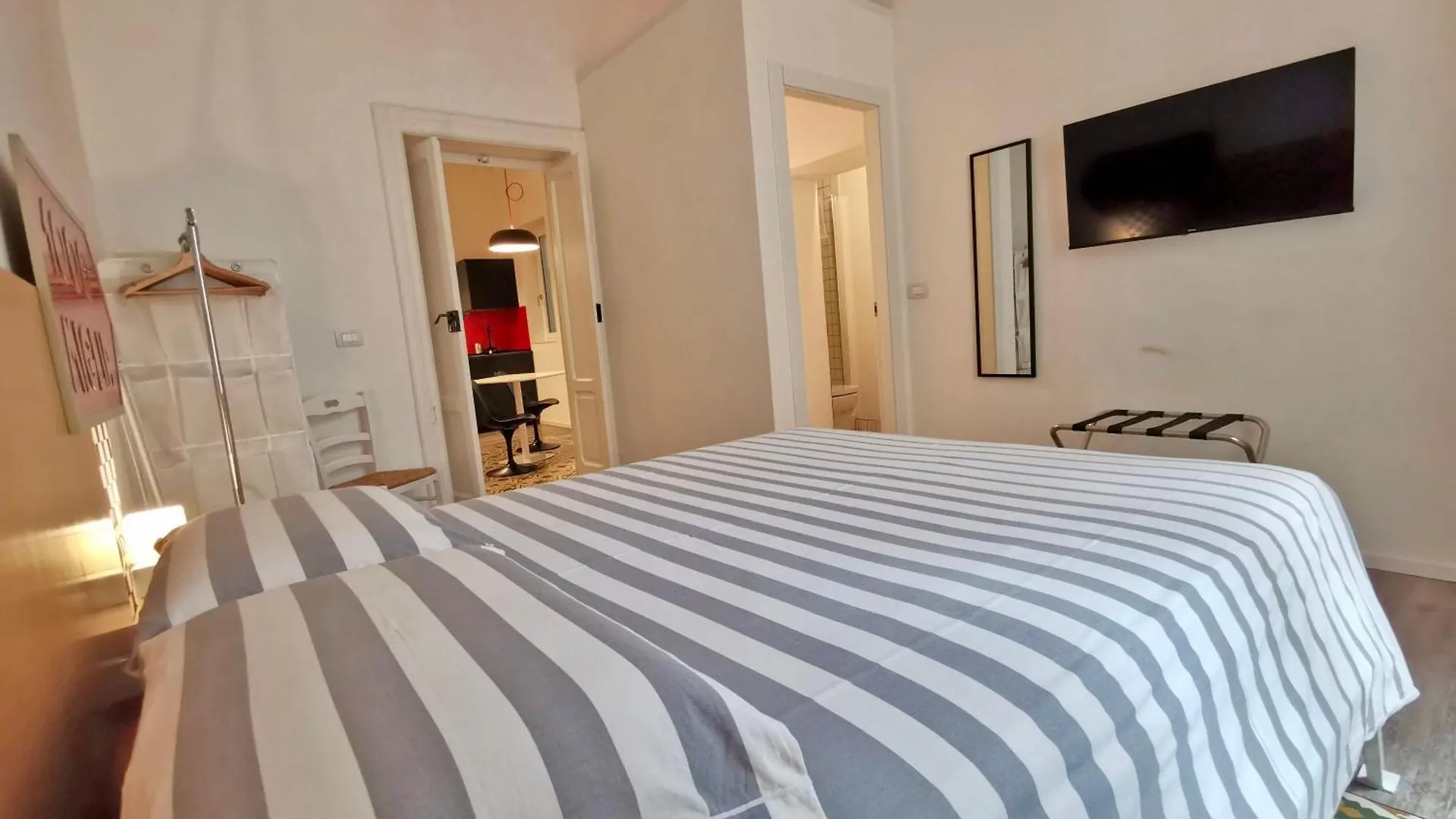 L'Officina Bed & Breakfast Bari Italy