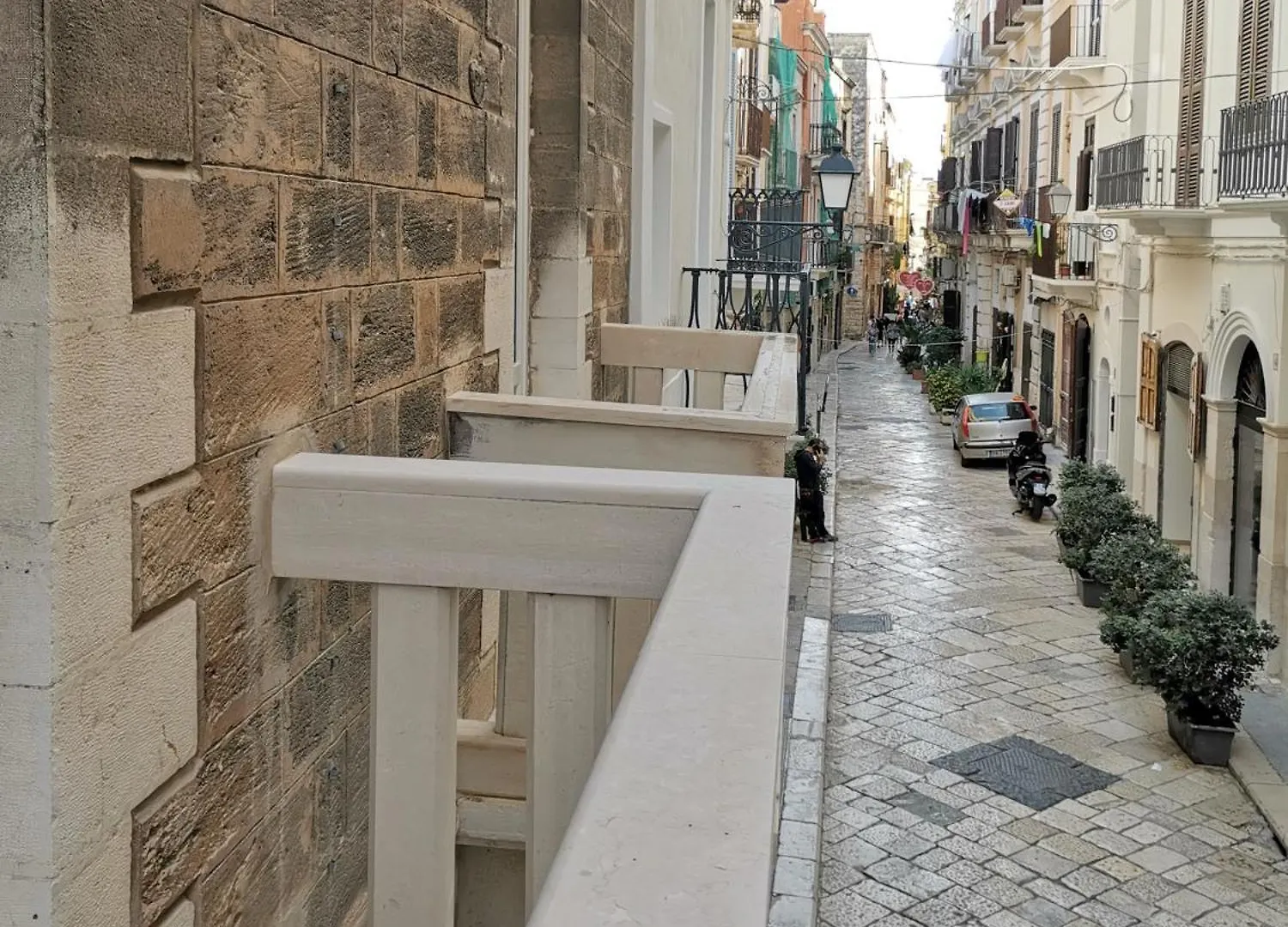 L'Officina Bed & Breakfast Bari 0*,