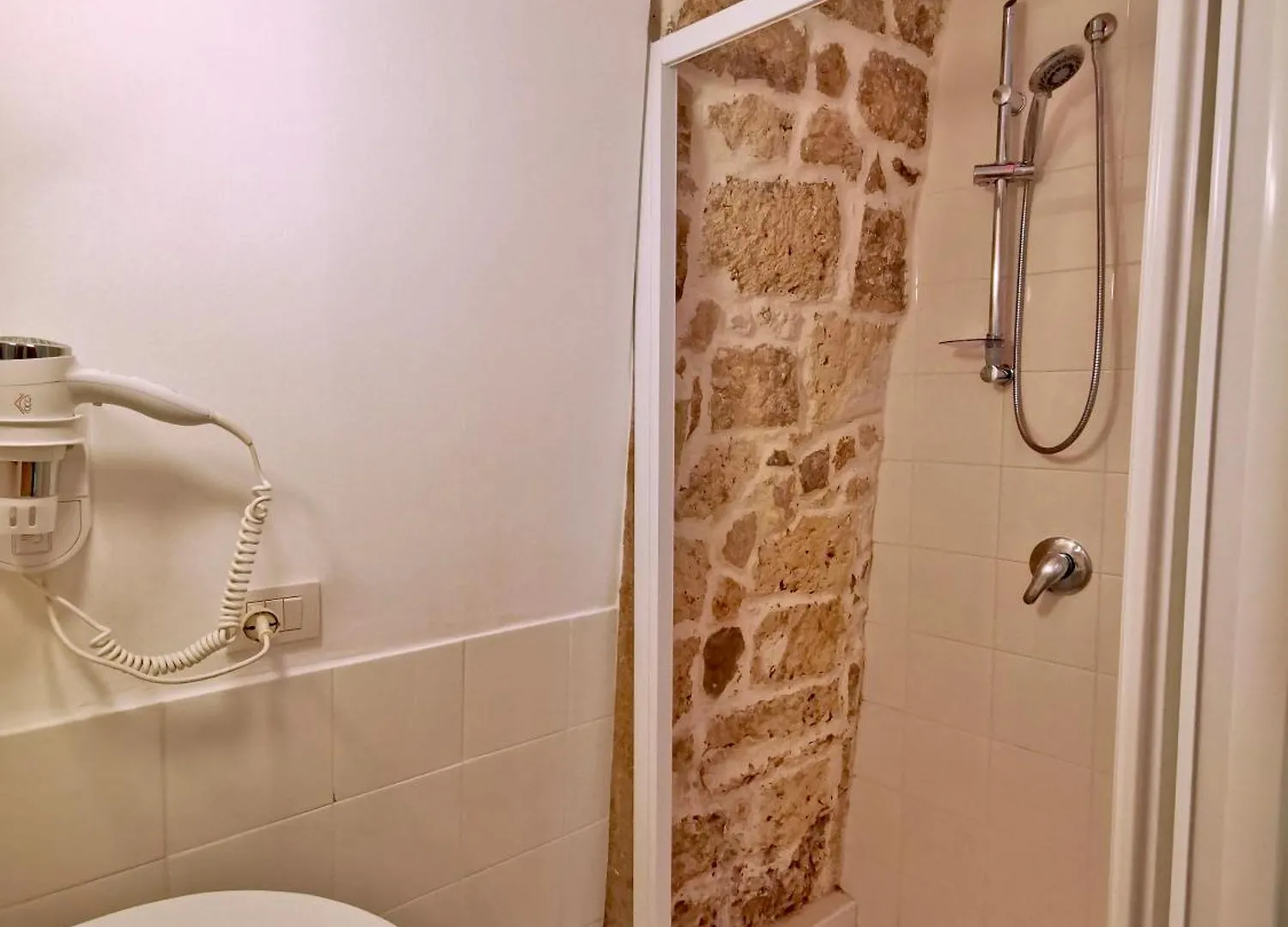 L'Officina Bed and Breakfast Bari Italien