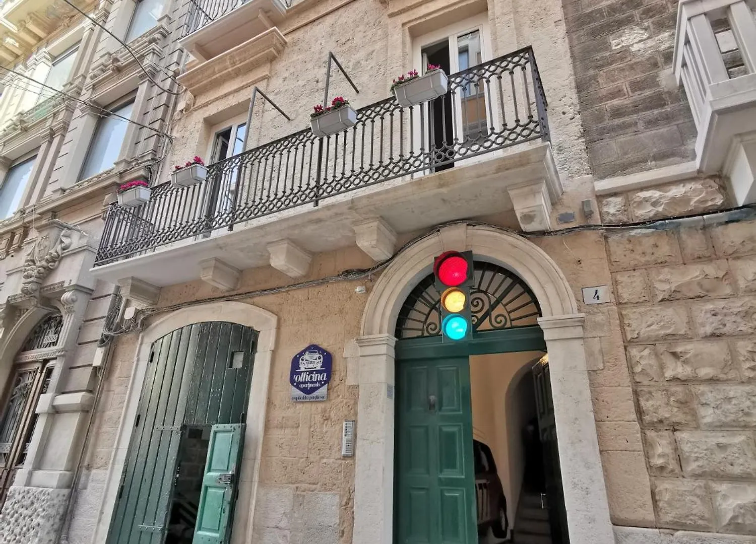 L'Officina Bed & Breakfast Bari Italy